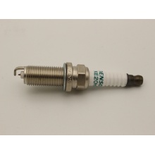 22401-ED71B NISSAN/DENSO Spark plug for automotive engine parts/22401ED71B