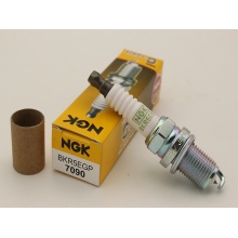 NGK BKR5GP Spark plug for automotive engine parts/7090