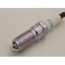 L3Y2-18-110 Spark plug for automotive engine parts/L3Y218110